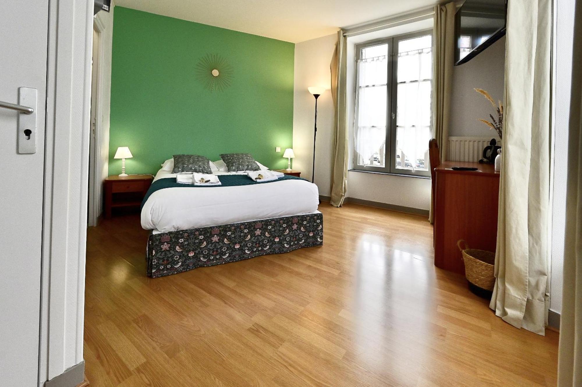 Hotel La Cuisine Des Lulus Montainville  Zimmer foto