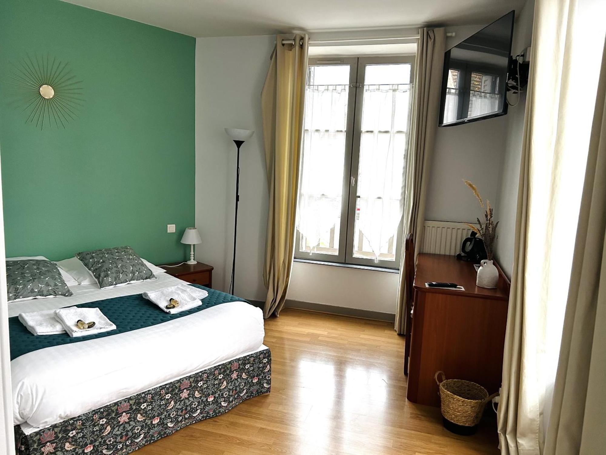 Hotel La Cuisine Des Lulus Montainville  Zimmer foto